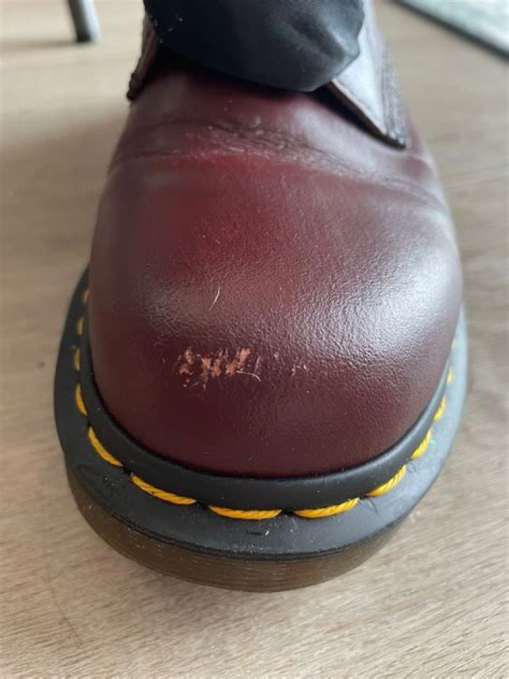 How do you fix scuff marks on black leather boots?
