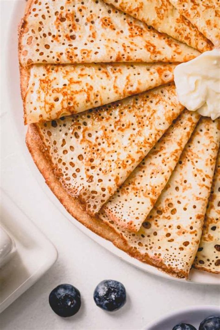 Is a crepe a thin pancake?