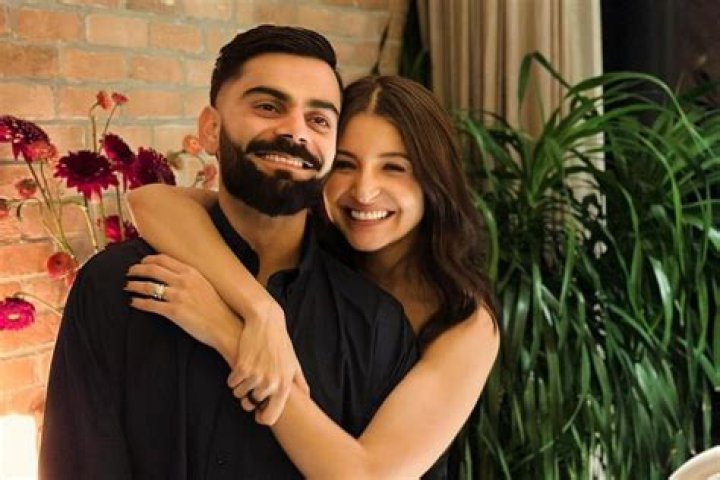 Who is the sister of Anushka Sharma?