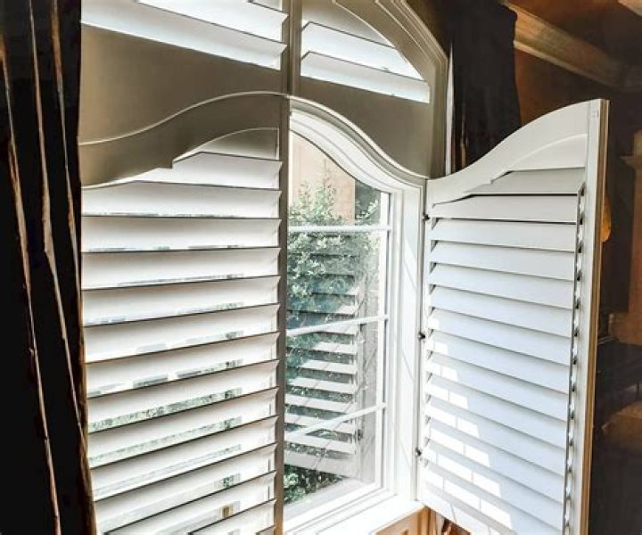Will vinyl shutters fade? | ContextResponse.com